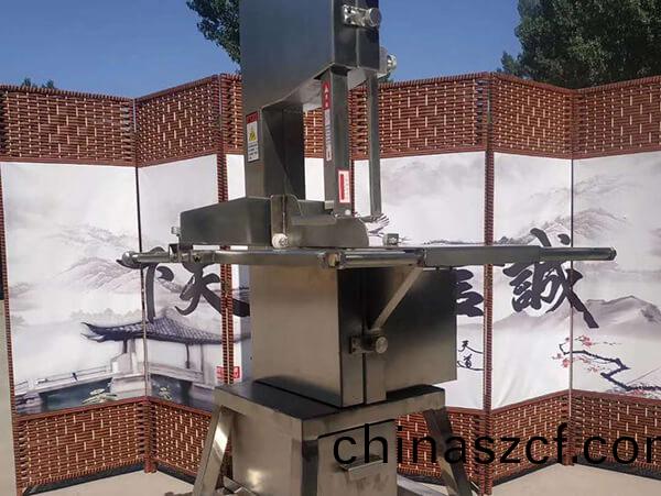 不(bu)鏽(xiu)鋼300鋸骨(gu)機(ji)